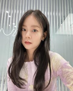 Han Seung-yeon Instagram - #이짜나이짜나뾰루지에별붙이고재밌는데다녀와찌머야- 너무씐나서헛소리를좀한것같지만말야