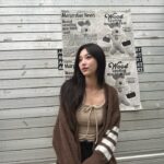 Han So-eun Instagram - 🖤🤍 Photo by 소정지워니