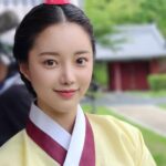 Han So-eun Instagram - 🍎#청춘월담#한소은역 소으니가 소으니역 😂