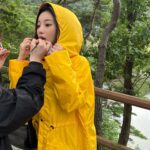 Han So-eun Instagram - 고으니 우비소녀 ☔️ #마녀는살아있다#TV조선