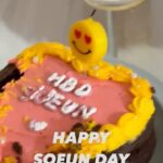 Han So-eun Instagram - 듀니수지니덕에 늘 매년마다 행복한 생일❤️ 생일추카해주신 모든 분들 감사해용 ❤️💚🧡🎂 나날이 늘어가는 수지니 편집실력💚 매년 생일마다 조명,소품 담당-듀니 소품,촬영,편집 담당-수진