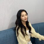 Han So-eun Instagram - 오늘도 개미는 뚠둔