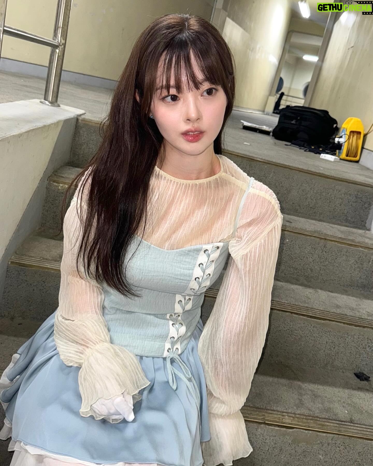 Han Su-ah - 68.2K Likes - 아카라카 💙🤍💧