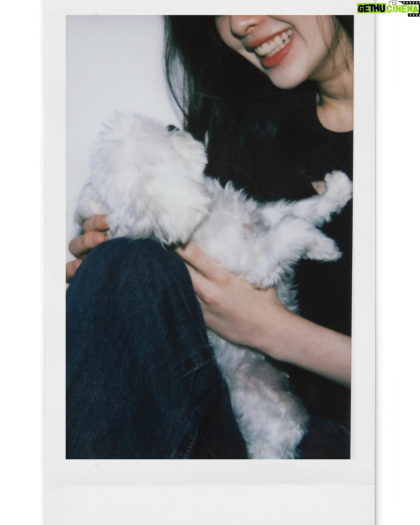 Han Su-ah - 75.1K Likes - 어케 뽀뽀 한번을 안해주니 짜오
