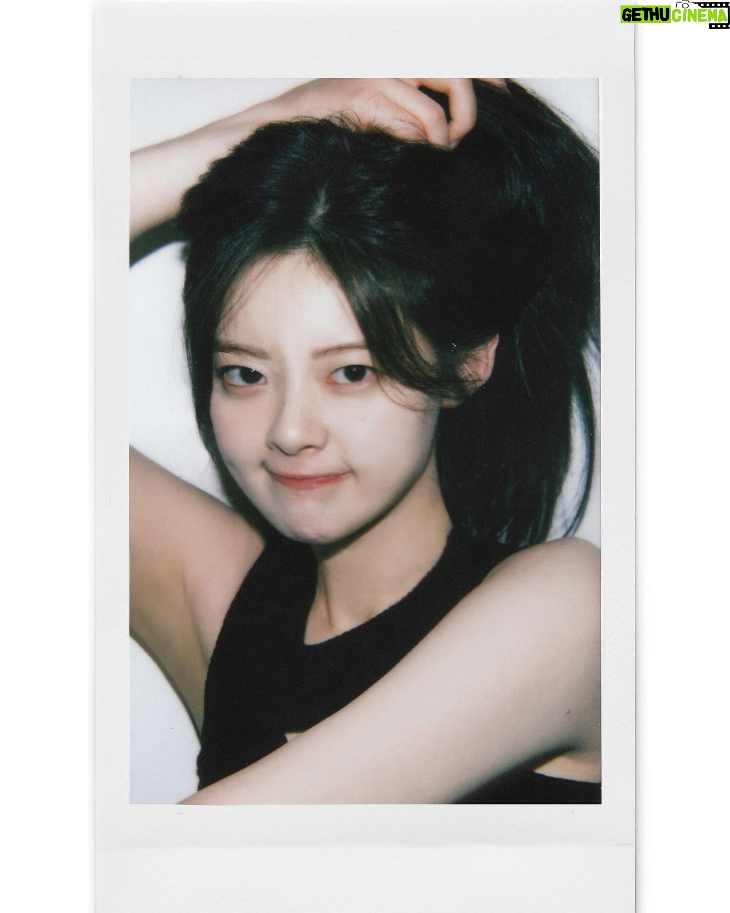 Han Su-ah - 75.1K Likes - 어케 뽀뽀 한번을 안해주니 짜오