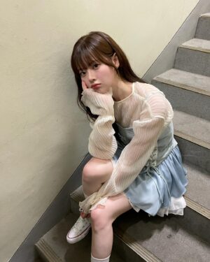 Han Su-ah Instagram - 아카라카 💙🤍💧