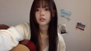 Han Su-ah Instagram - 깊은 밤을 날지 못하고 to be continued... •́ ̯•̀