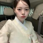 Han Su-ah Instagram - 새해 복 많이 받으세요 🎊🧧