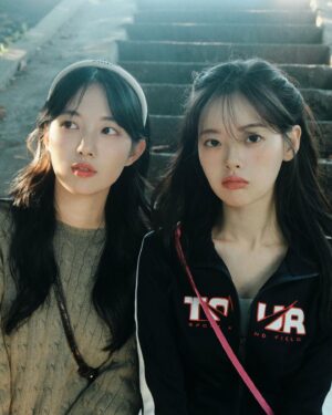 Han Su-ah Instagram - 가을 가지마 🥹