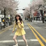 Han Su-ah Instagram - 저두 사실 벚꽃 봤그든요 🌸