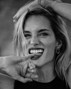Hana Vagnerová Instagram - Lets go 2024❤️❤️❤️ Lets continue the adventures Love to you all❤️ 📸 by @marcomelfiphoto