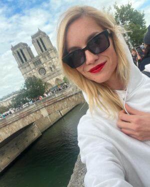 Hana Vagnerová Instagram - Paris j´taime❤️
Avec @festivalczechin ❤️