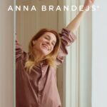 Hana Vagnerová Instagram – S ANNOU BRANDEJS zvládám i ty nejnáročnější dny
Když je moje pokožka vystavená stresu nebo častému cestování ANNA BRANDEJS mi pomůže vypadat vždycky svěže
Moc jsem si zamilovala její pleťové masky a poslední dobou mi nejvíc sedí Enzymová maska, kterou si dám na 15 minut a okamžitě vidím výsledky
Už jste vyzkoušeli?❤️
@annabrandejs_czsk