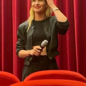 Hana Vagnerová Instagram - Paris j´taime❤️
Avec @festivalczechin ❤️