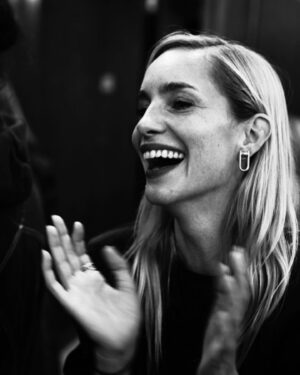 Hana Vagnerová Instagram - From the screening of our movie “Borders of love” in Paris
@festivalczechin