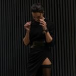Hande Ataizi Instagram - Always black🖤♠️😎 etek @zeyneptosunofficial