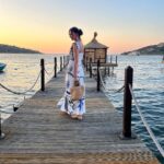 Hande Ataizi Instagram – Every sunset is an opportunity to reset 🙃 @lugvonsiga 💕
