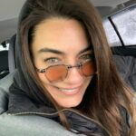 Hande Subaşı Instagram – 🙃🙃 #happyface #sundayfunday