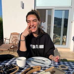 Hande Subaşı Instagram - Mutlu bayram kahvaltısı🎈🥐☕️canım arkadaşımın gözünden:) @sedensoyalp 
#bodrum #29ekim