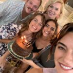 Hande Subaşı Instagram - İyi ki doğmuş kardeşlerin en güzeli 🥰🥳🎂🥂 @tugbacommakar #happybirthday #yasemin 🤍 #nergis #bahtoyunu @benemrahben @fundailhn @senemzencir @bahtoyunu @arcfilmyapim @kanald