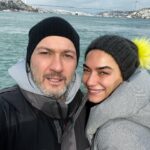 Hande Subaşı Instagram – Böyle yürümeyi denedik😁 #myboy #mygirl