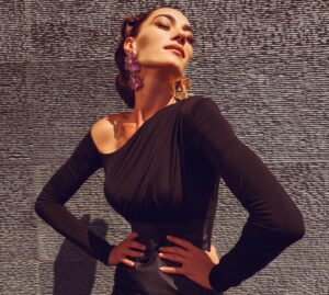 Hande Subaşı Instagram - Güle güle Ağustos BeStyle 👋🏼🤍☺️
@bestylemagazine @management.be @esergk 🙏🏼🙏🏼
Röportaj: @tugceorcunus
Fotoğraf: @emreyunusoglu_
Moda Editörü: @hknylcn
Makyaj: @erkanuluc
Saç: @feritbelli_official @no21istanbul
Backstage: @sozmentor
Moda Editörü Asistanları: @firatgencdogan Selin Arslan
Supervisor: @arslansinanarslansinan
Retouch: @yurtbayenes
Dijital İçerik Direktörü: @tugceorcunus
Dijital İçerik Editörü: @naymanbatimor @kezbanbelettt @yarennakturk 
#HandeSubaşı #BahtOyunu #BahtOyunuNergis #bestylemagazine #bestylish