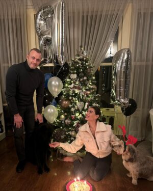 Hande Subaşı Instagram - First New Year & Birthday all together🫶🏼🖤🐶 #january3  @alican_ulusoy #mylittleboysbirthday #myboys #happybirthday #happynewyear #germanshepherd #glennofimaalterrier