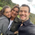 Hande Subaşı Instagram – Çok seviyorum sizi çok 🙏🏼🤍🧿🧿
@cemrebaysel @aytacsasmaz #bahtoyunu @bahtoyunu