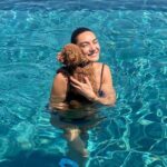 Hande Subaşı Instagram – Yine buldum 🤍🐶 dünyalar benim… 🥰 #petlover #doglover #mostprecious #purelove #summer2022 #bodrum #turkey