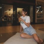 Haneia Maurer Instagram - Afternoon at the mall.