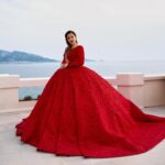 Haneia Maurer Instagram - Make up @sanaa_make_up Coiffure @leilab.coiffure Dress @sofiamariage_off 📸 @voyageurmarseillais Host @celine.villagaby et Farid ❤️