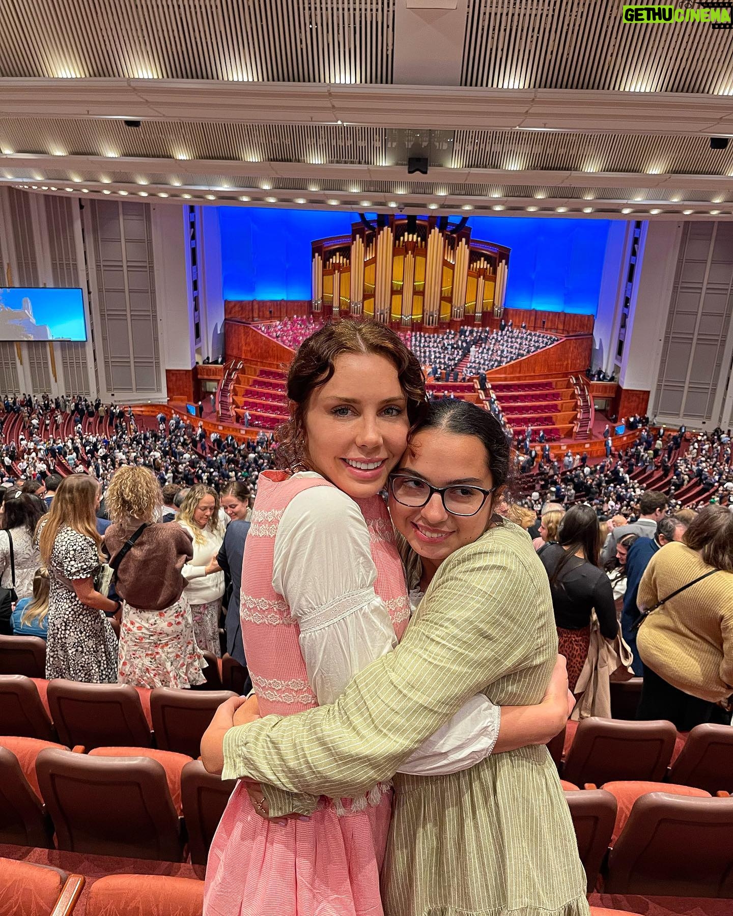 Haneia Maurer Instagram - A dream come true. Shining around the world, no matter how fantasies people project. Stay close to your purpose and serve the lord. #generalconference