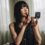 Hanna Chan Instagram - Getting ready with @chanel.beauty for the 42nd Hong Kong Film Awards 🎀 Make up @heisanhung Hair @myos_zivyeung #CHANELMakeup #CHANELFragrance
