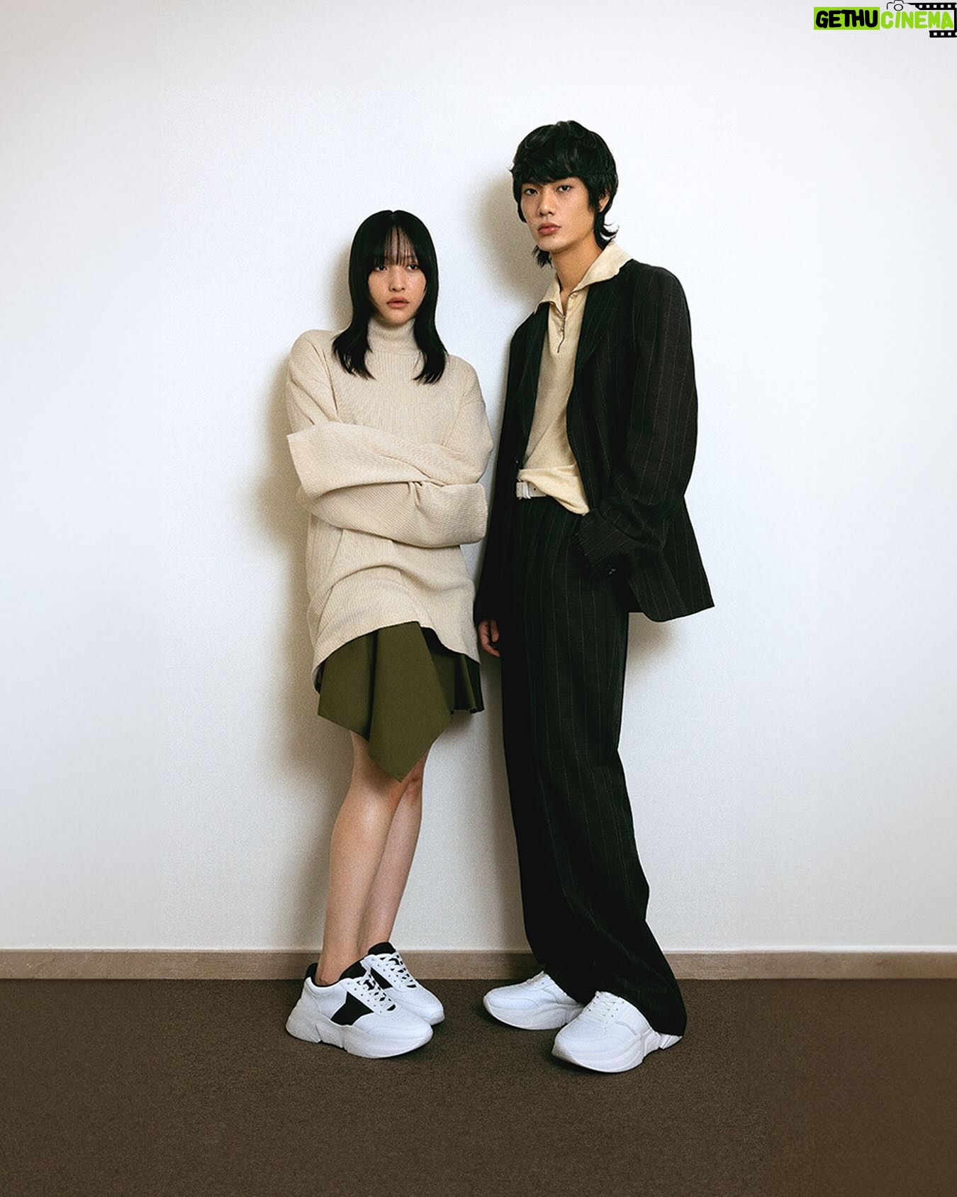 Hanna Chan Instagram - Kick-start the day with us and @pedroshoes_official Altura sneakers with a shared silhouette made for all. #pedroshoes_official #effortlessessentials