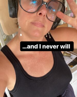 Hanna Hellquist Instagram - På förekommen anledning. Jag gör inte reklam. Alls. Köp ej.