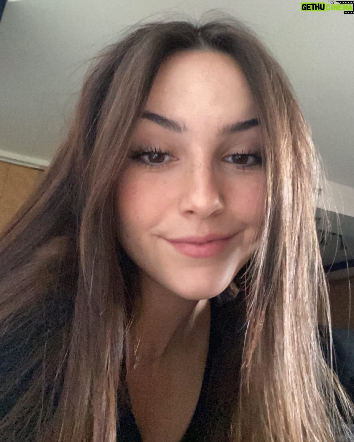 Hannah Cheramy - 3 Likes -