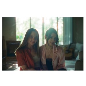 Hannah Marks Instagram - 💙🦋bye 2022 pt. I 🦋💙