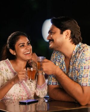 Hannah Reji Koshy Instagram - It's been a pleasure working with you @kaleshramanand . 
It was indeed a roller coaster ride for us both I guess!!! 
😇😇😇😇
Thanks to director @neeleshek  for trusting us 🥰
Pic credit @haris_sainudeen