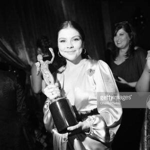 Hannah Zeile Instagram - GOD IS GOOD! Thank you members of @sagaftra for the incredible honor and @sagawards for an unforgettable night with my @nbcthisisus family! Back to back baby, we did it!!!!!!