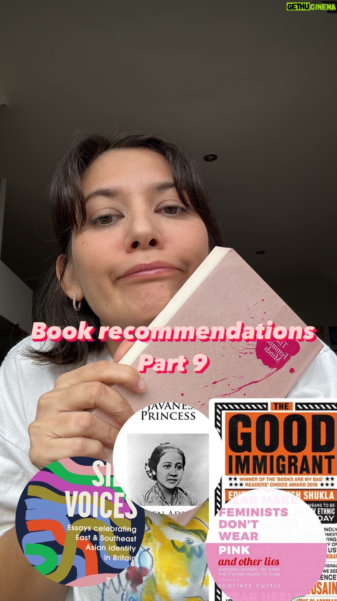 Hannah Al Rashid Instagram - Senang sekali membaca buku kumpulan essay, bisa dapat beraneka macam perspektif mengenai topik yang berbeda-beda. Buku-buku rekomendasi kali ini mengeksplor tema gender, social politics dan identitas. Semoga bermanfaat untuk teman-teman. Side note….yes technically surat-surat Kartini bukan essays….tapi suratnya sangat penting untuk dibaca! #rekomendasibuku #bookrecommendations #books #reading #rekomendasibukuhannah