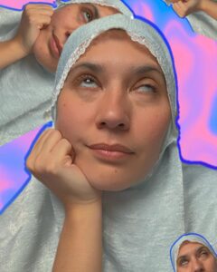 Hannah Al Rashid Instagram - Final stretch…(she types while passed out on her sajadah with no energy waiting for maghrib) May Allah SWT give us strength to maximise these last few days of Ramadan. May we extend our prayers, our kindness, our charity for those in need. May we empty our hearts of sadness, frustration, bitterness, anger and jealousy for them to be filled with love, compassion, patience, kindness, generosity, and mercy. May our intentions be good. May our ibadah be accepted. May our sins be forgiven inshallah ✨🤍 AMIIIIIIIIN. Selamat berbuka puasa teman-teman 🙏🏼✨ #ramadan