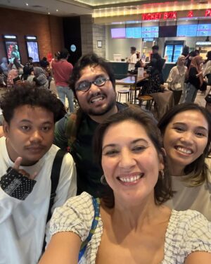 Hannah Al Rashid Instagram - Sulselkuuuuuuuuu dan seluruh isinyaaaa terlove selaluuuuu🫶🏼💕☀️🫦✨💥 

Terima kasih untuk energi baiknya teman-teman…hanya satuji yang kurang ok trip ini….nda ada yang bisa jelaskan dengan clear apa artinya dan kapan dipakainya kata Tawwa 🤣 mungkin teman-teman bisa bantu jelaskan di comments 🤣🤣🤣🤣

#sulawesi