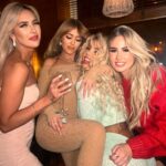 Hannah Elizabeth Instagram - Girls night with the besties 💕✨ . Wearing @modemwah . Private dining @restaurantbargrill . @goodwinmarketing 🥂