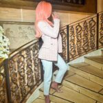 Hannah Elizabeth Instagram - Pink hair … don’t care 💁‍♀️. . . . . @glamorhairlondon #pinkhair