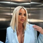 Hannah Elizabeth Instagram - Work Mode ✔️💙. . . @joel_maghair21 @zoejamesmakeup glam . . . . . #blonde #glam #loveisland