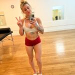 Hannah Goldy Instagram – this week has been a grind and it feels fuckin good 🙏🏼