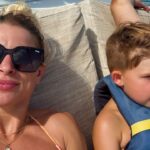 Hannah Goldy Instagram – Such a beautiful experience for Odin and I 🌊🐠🩷

Thank you @sailgetaways for adding another amazing core memory to our scrap book! 

…. The last pic is hilarious. I made him wake up to watch the sunrise with me 😂