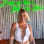 Hannah Goldy Instagram – 🤍