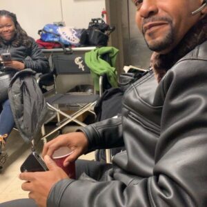 Hannaha Hall Instagram - Enjoy these #bts shots from Episode 9 #thechi @shothechi 
 

(Sorry, I don’t sing)