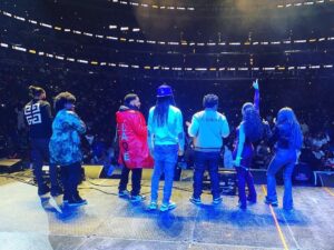 Hannaha Hall Instagram - #BIGJAM with the cast!
Thank you @wgci #THECHI